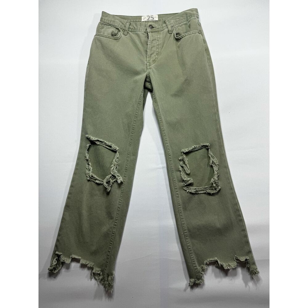 We The Free Women's Distressed Crop Straight Leg Green Jeans -Size 25 (28x26.5)*